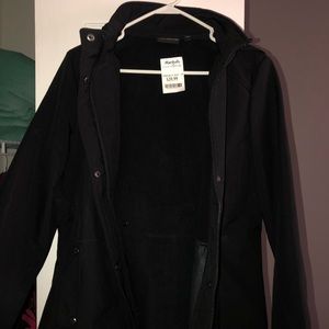 WEATHERPROOF hooded rain jacket